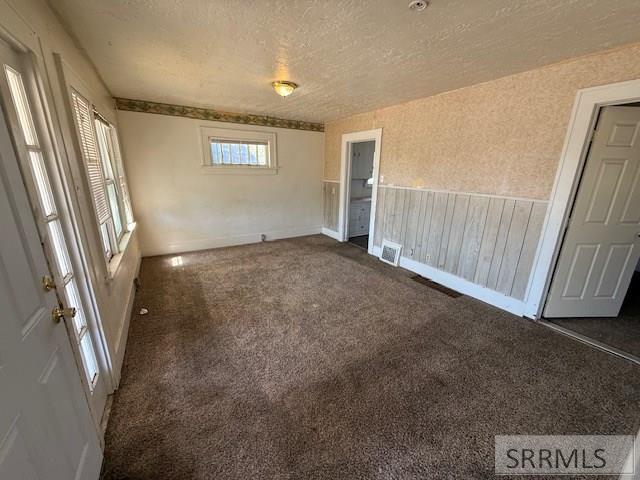 340 W Connor Street Property Photo 6