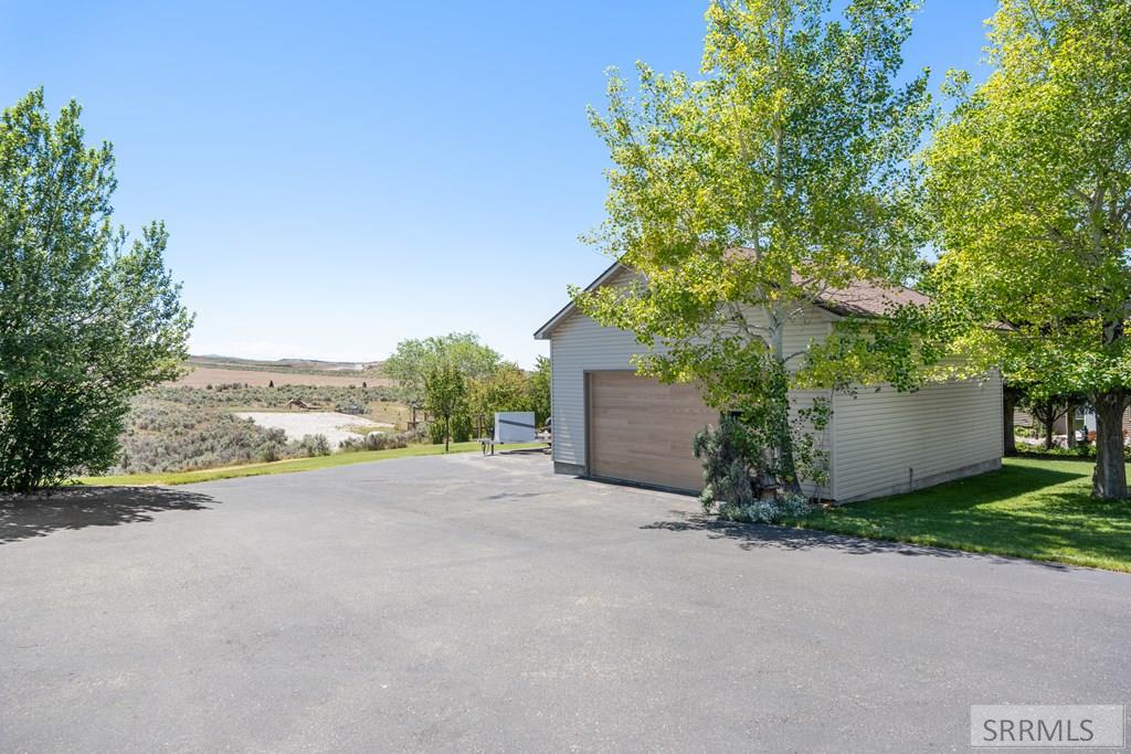 7160 E Rimrock Drive Property Photo 7