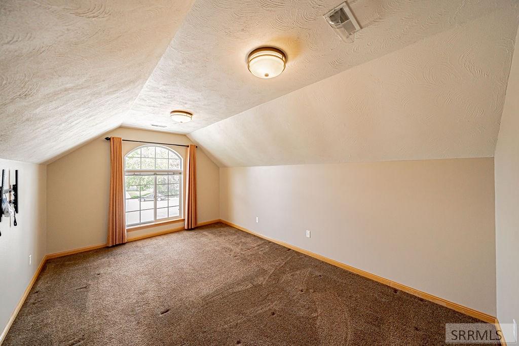 275 Richmond Circle Property Photo 18
