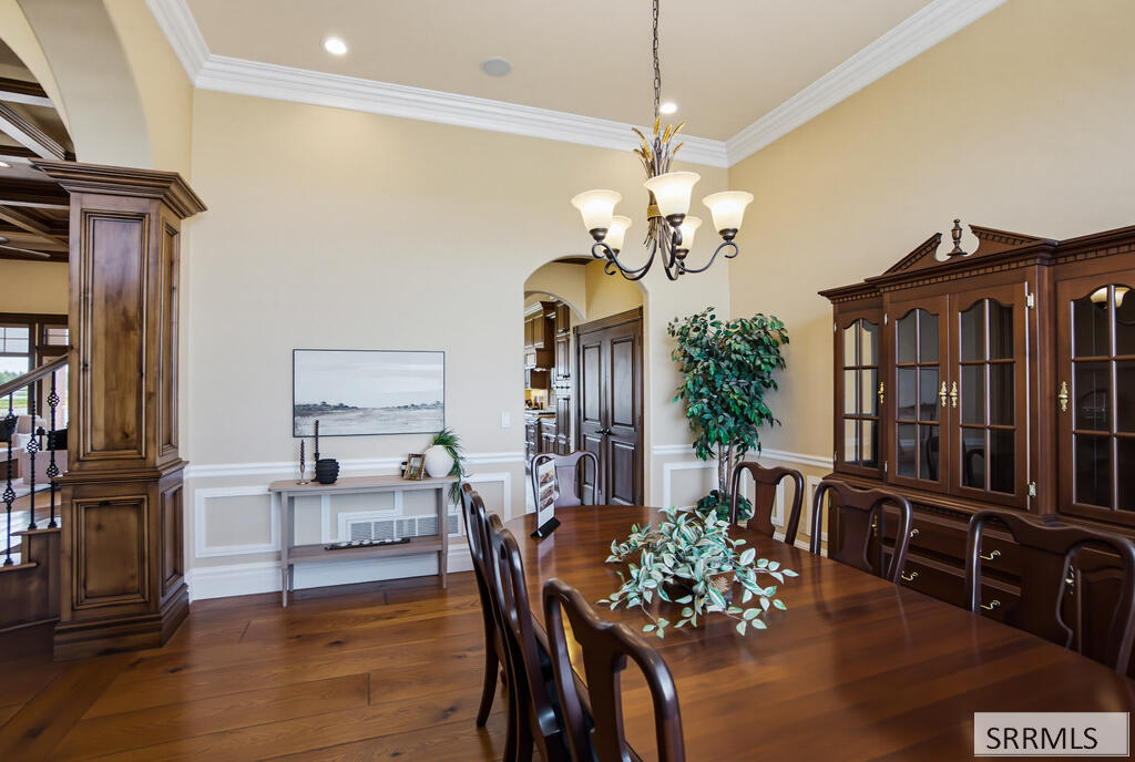 1248 E Lazy Lane Property Photo 11