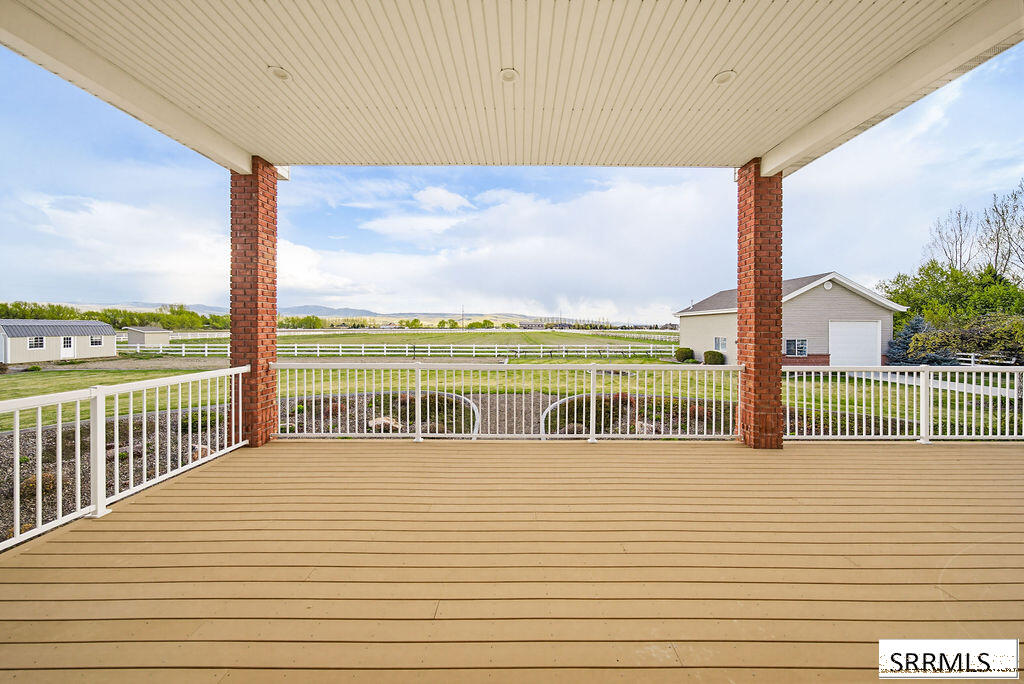 1248 E Lazy Lane Property Photo 36