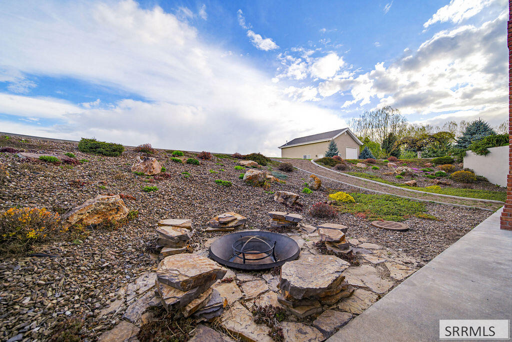 1248 E Lazy Lane Property Photo 77