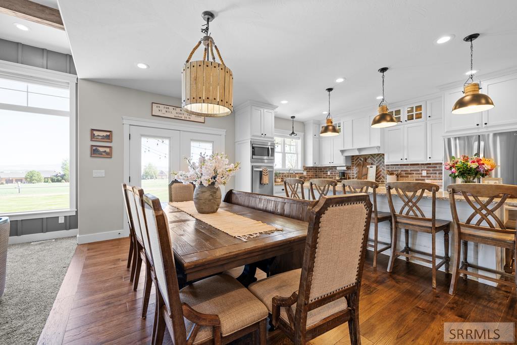 1059 N 575 E Property Photo 24