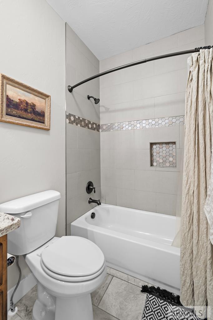 1059 N 575 E Property Photo 50