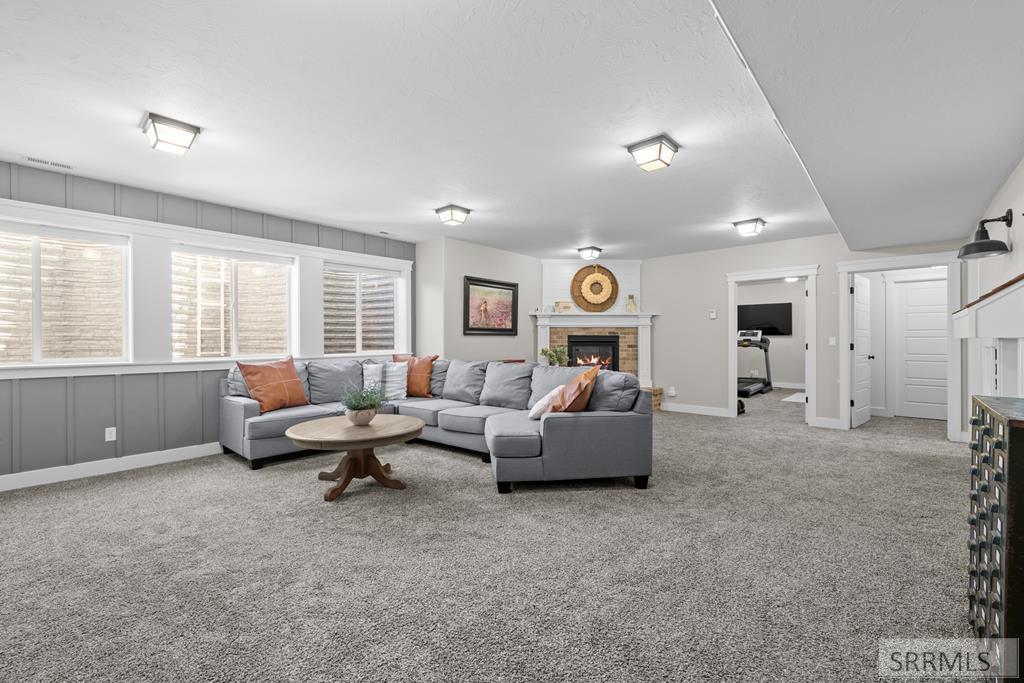 1059 N 575 E Property Photo 53