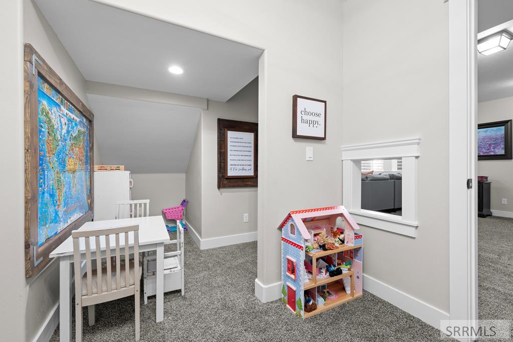 1059 N 575 E Property Photo 58
