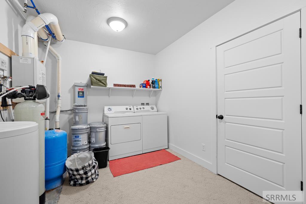 1059 N 575 E Property Photo 62