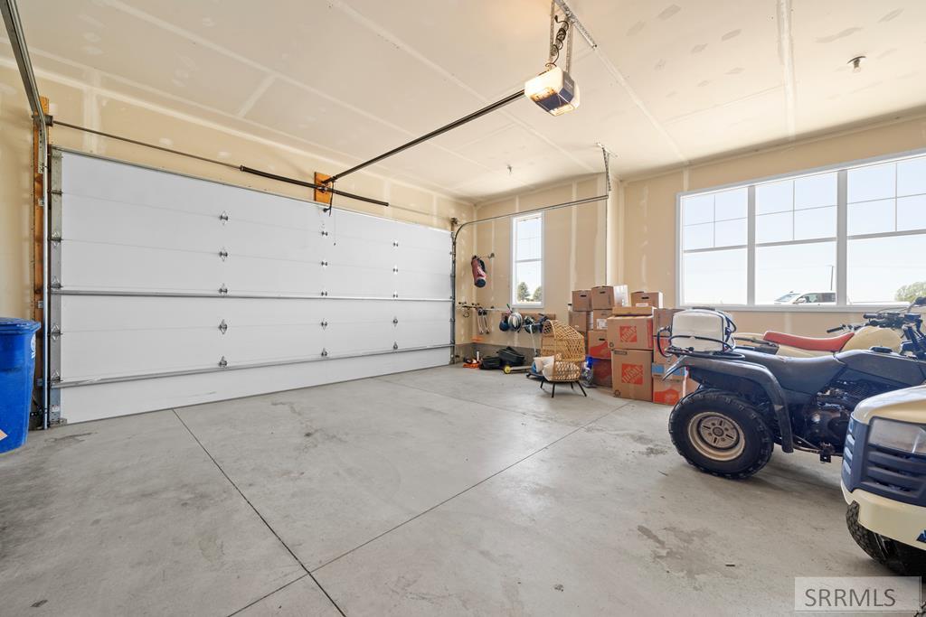 1059 N 575 E Property Photo 82