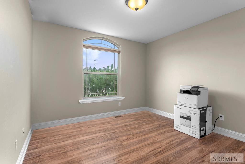 1917 Lexington Avenue Property Photo 22