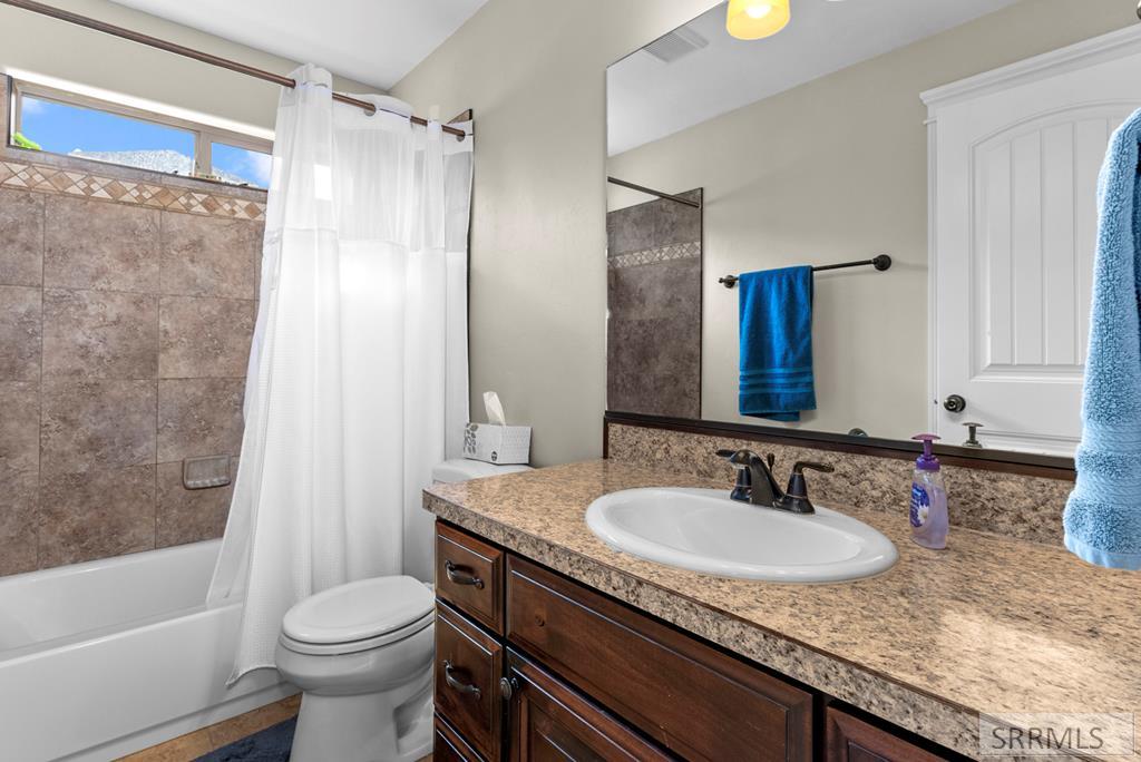 1917 Lexington Avenue Property Photo 24
