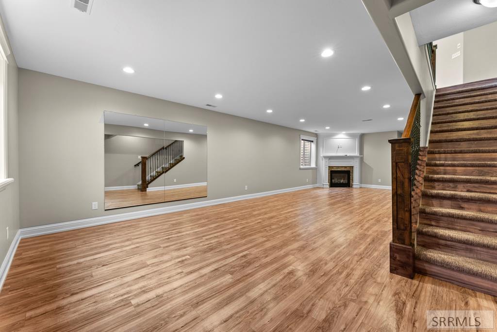 1917 Lexington Avenue Property Photo 27