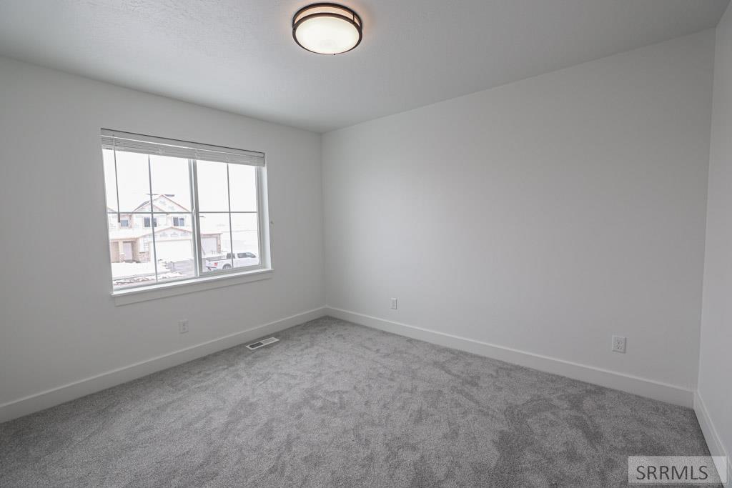 2857 N Grant Avenue Property Photo 19