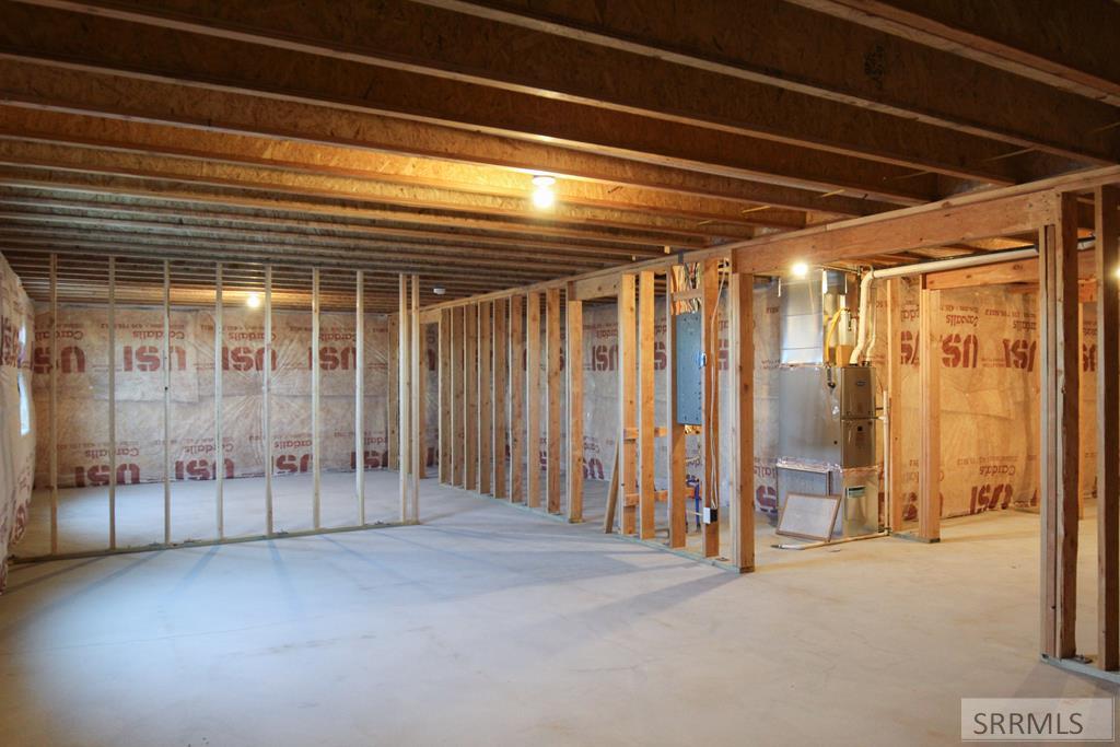 2857 N Grant Avenue Property Photo 27