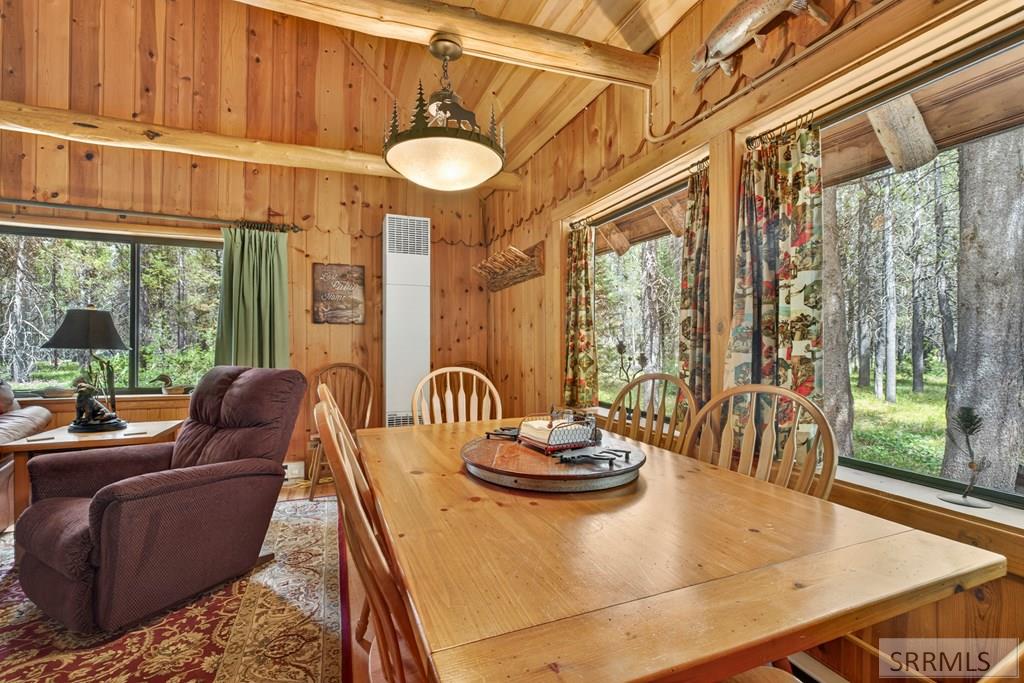 4148 Shoshone Avenue Property Photo 7