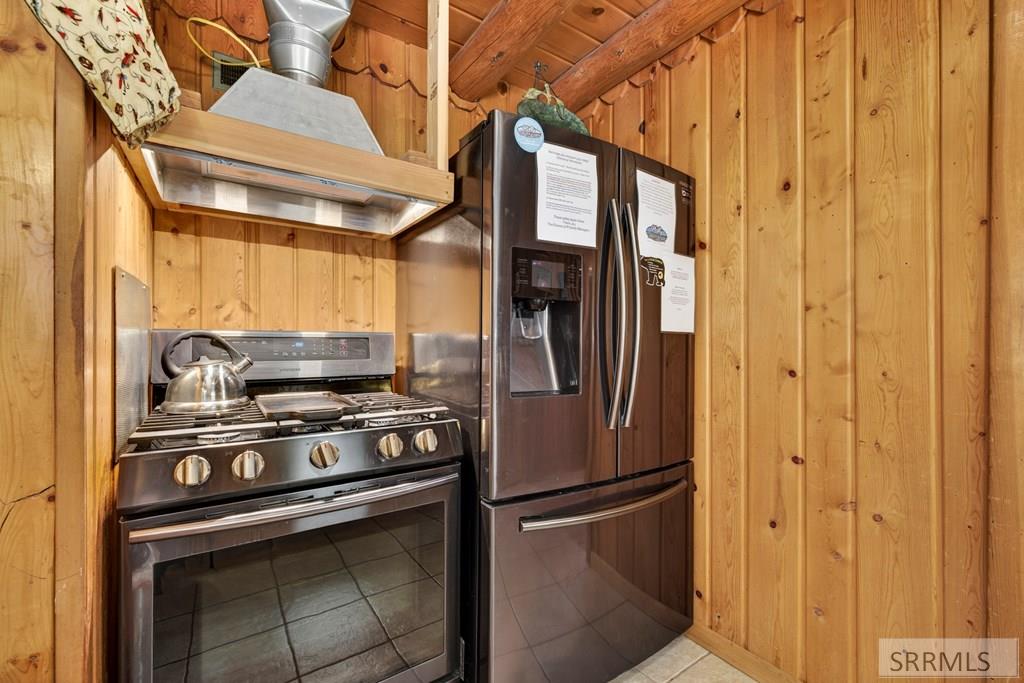 4148 Shoshone Avenue Property Photo 10