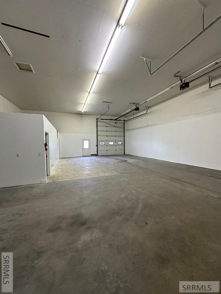 3821 Professional Way Property Photo 18