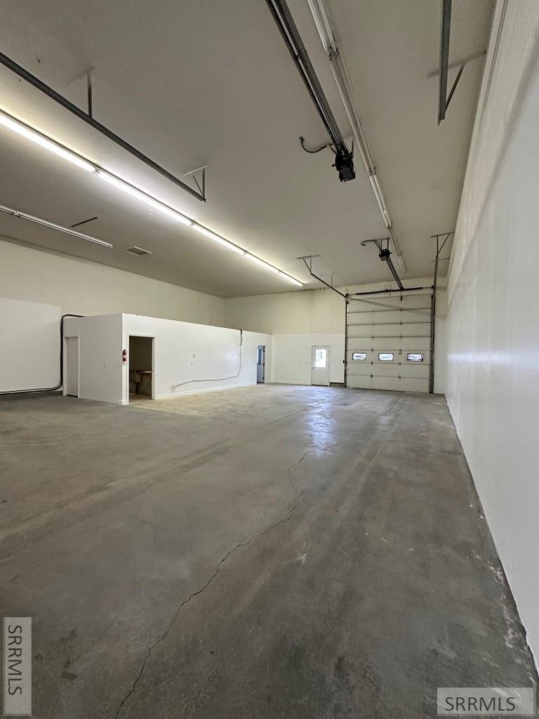 3821 Professional Way Property Photo 19