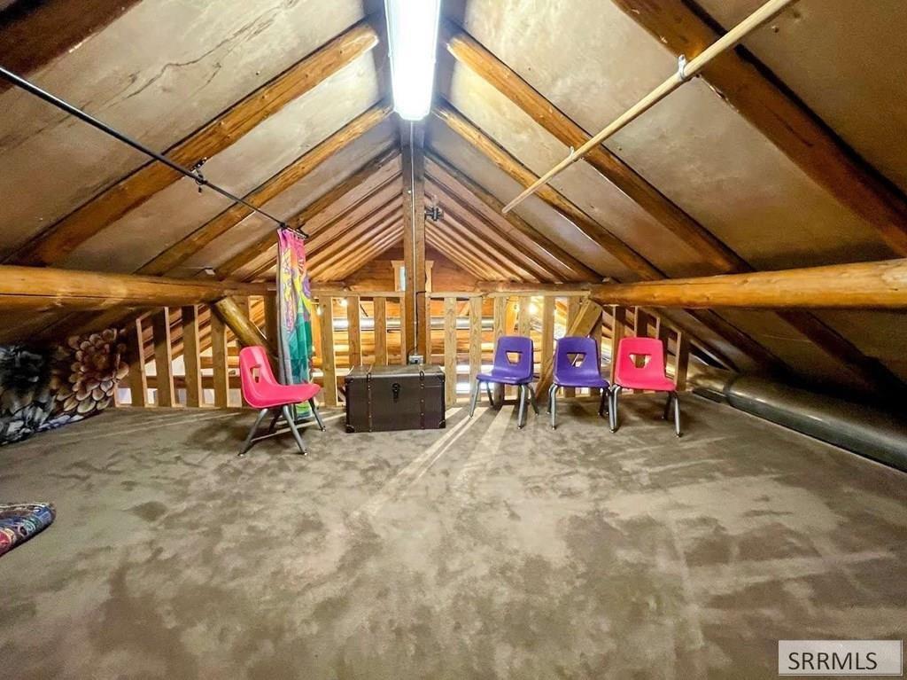 4190 N Big Springs Loop Road Property Photo 19
