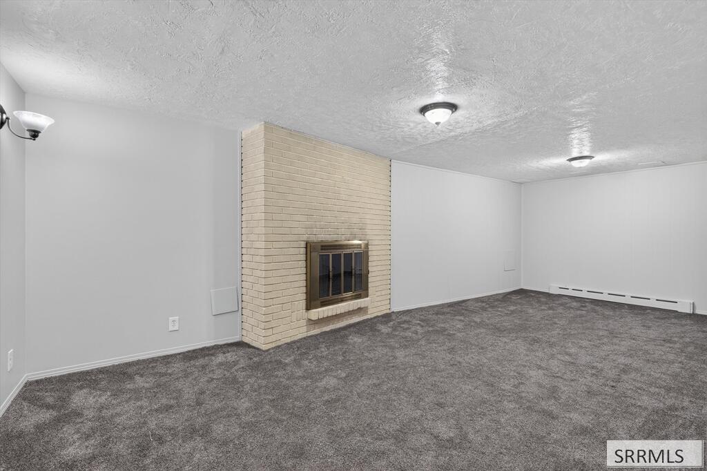 27 Drake Property Photo 32