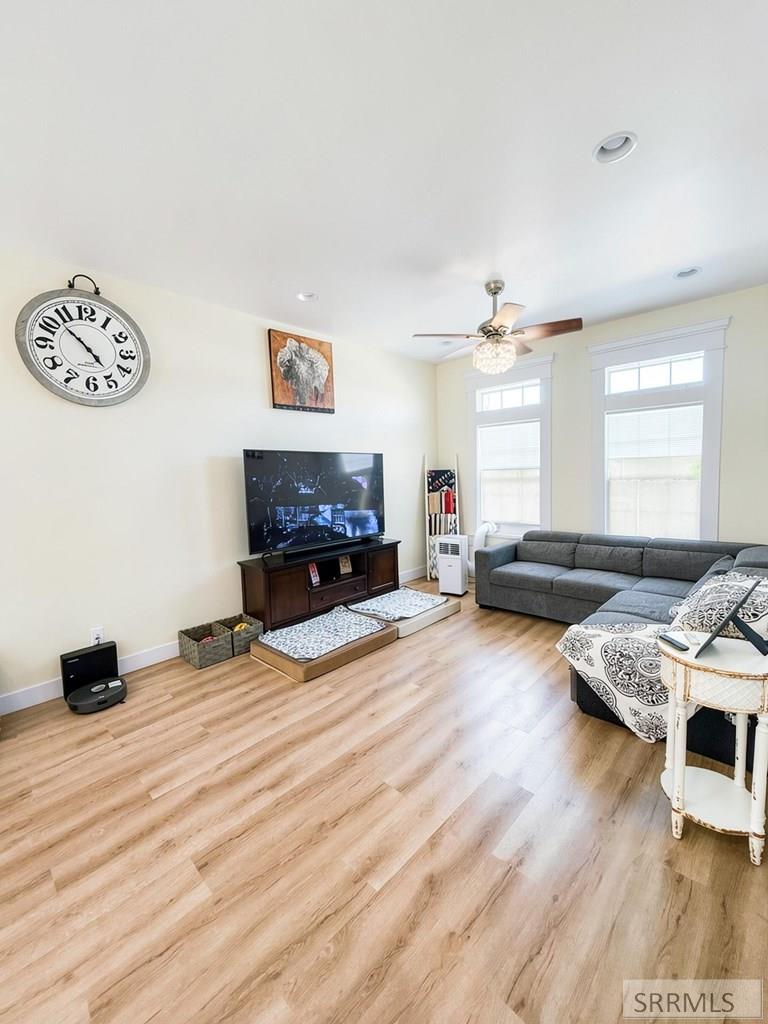 3917 Baldwin Avenue Property Photo 12