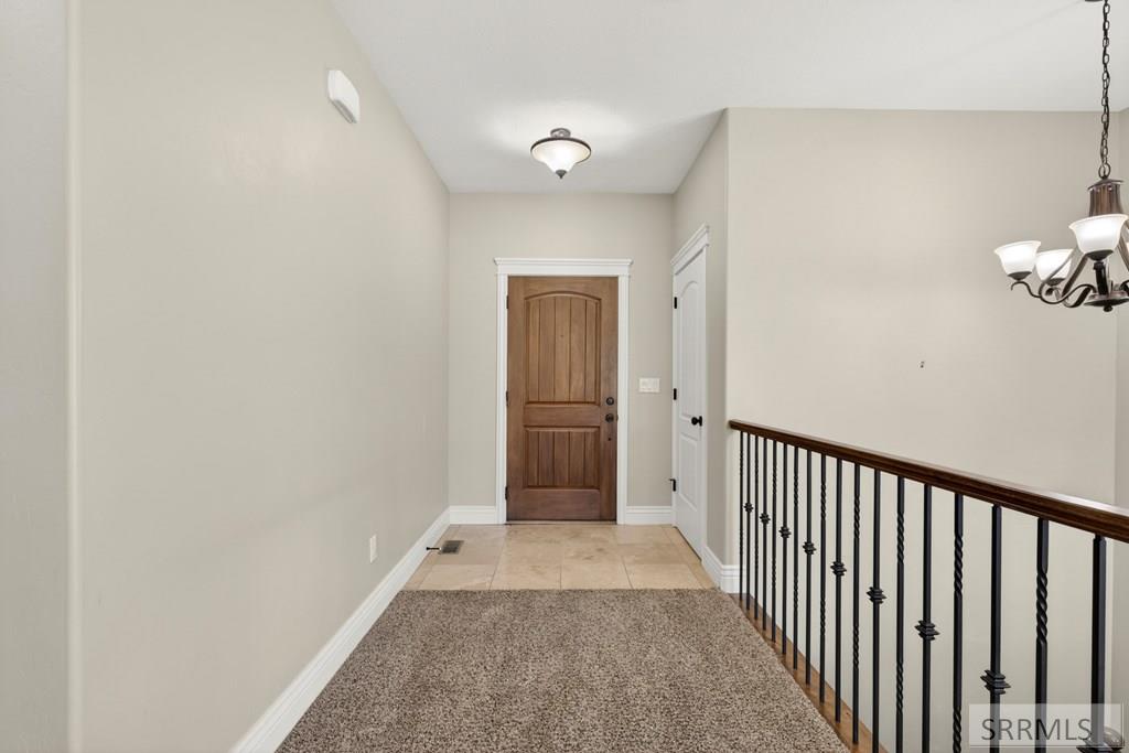 1045 Arctic Willow Drive Property Photo 14