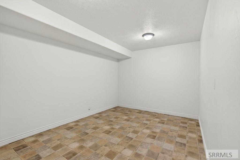 1045 Arctic Willow Drive Property Photo 37