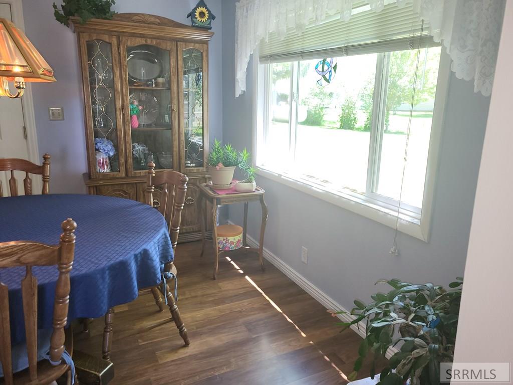 560 N Front Street Property Photo 23