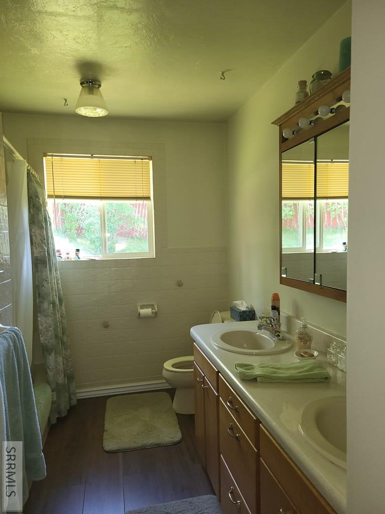 560 N Front Street Property Photo 42