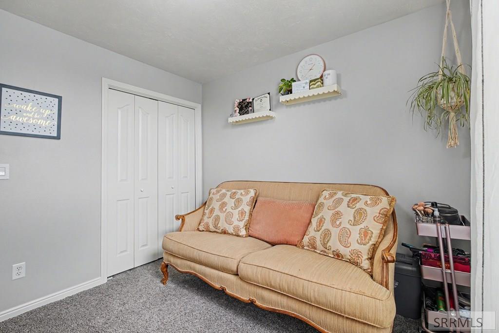 5343 Barton Court Property Photo 20