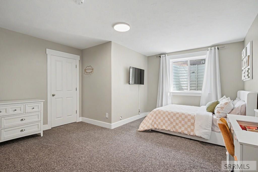 5343 Barton Court Property Photo 30