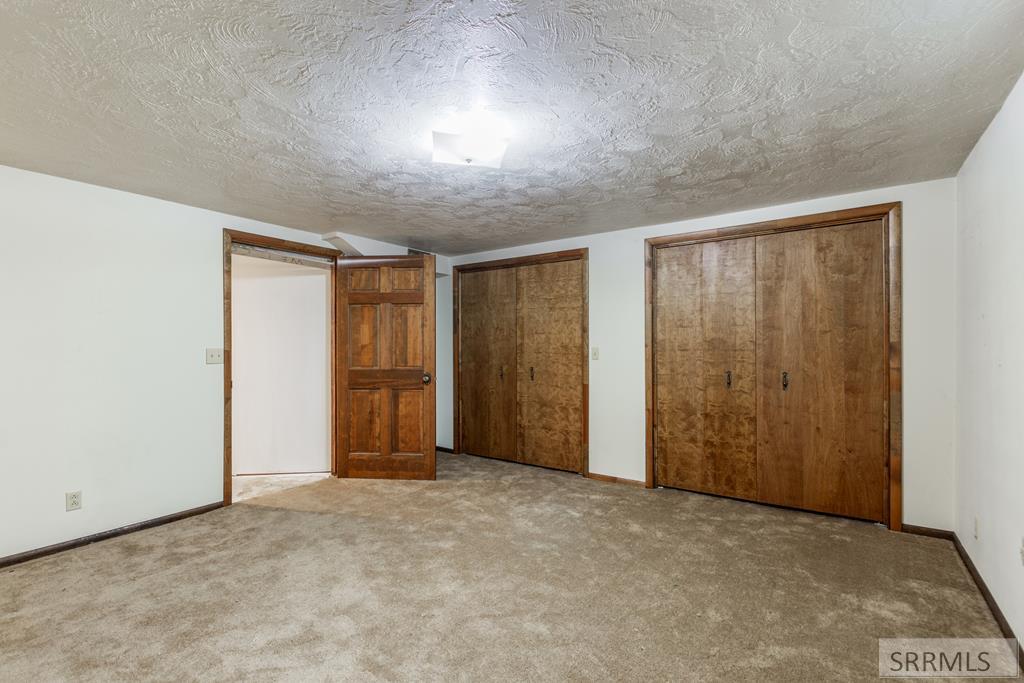 6965 N 5th W Property Photo 39