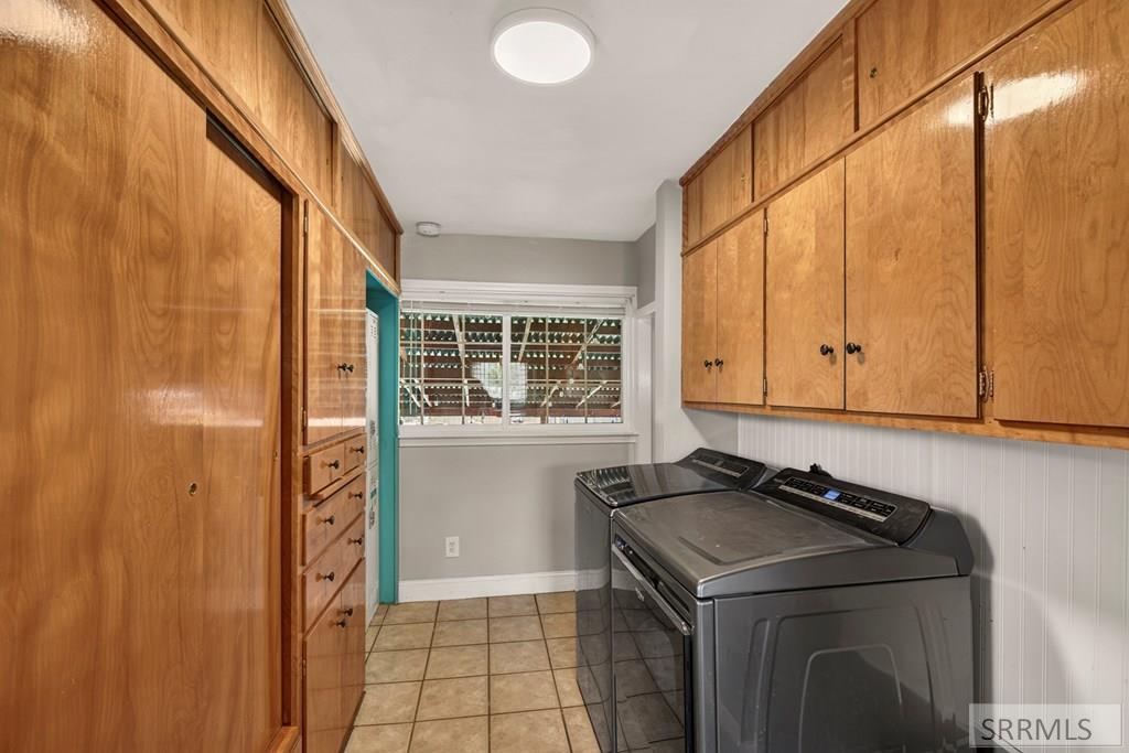 810 S Main Street Property Photo 19