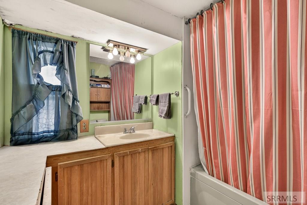 200 Holly Street Property Photo 12
