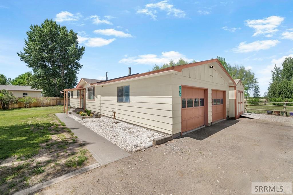 1206 N 1100 E Property Photo 5