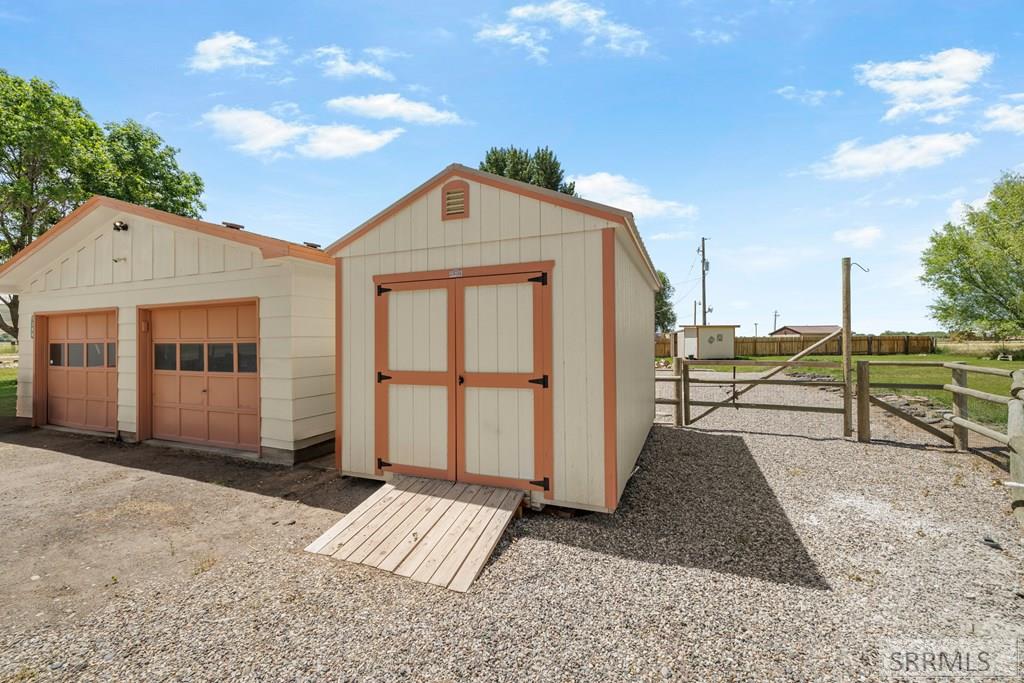 1206 N 1100 E Property Photo 6
