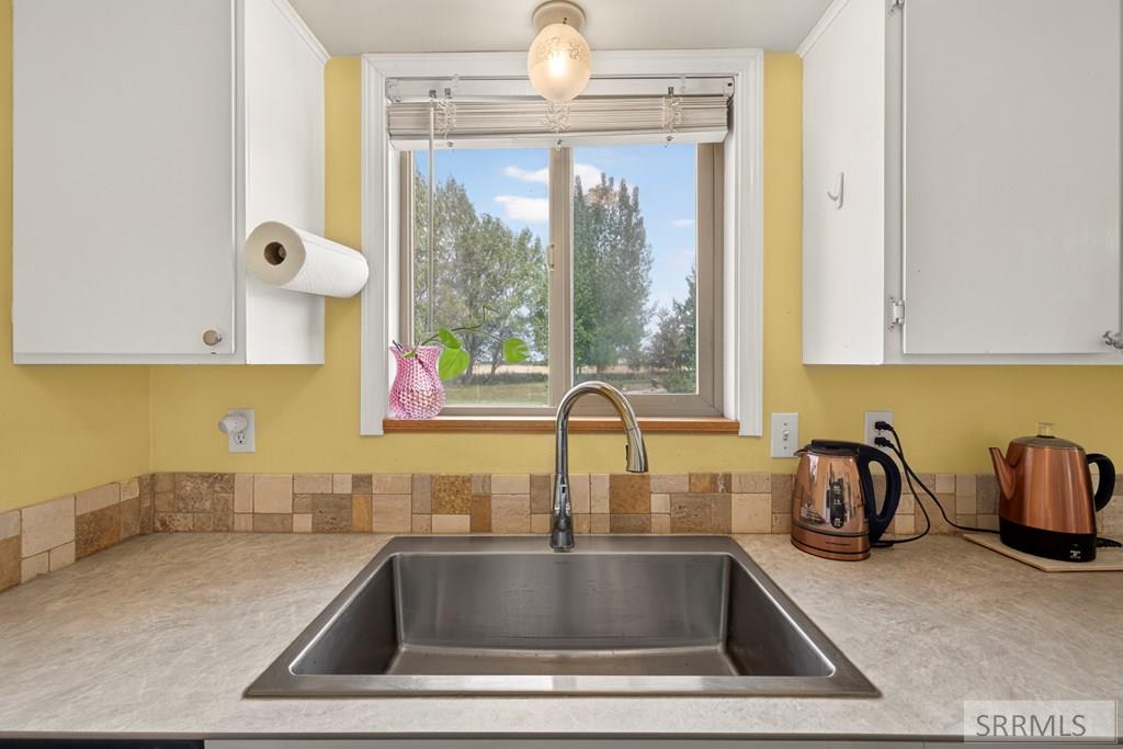 1206 N 1100 E Property Photo 15