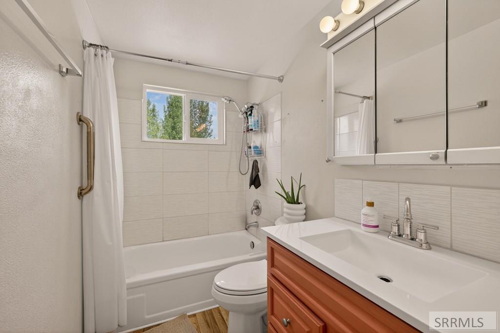 1206 N 1100 E Property Photo 22