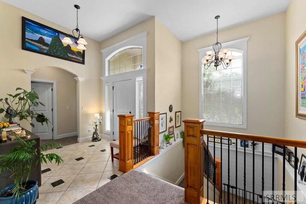 1854 Castelli Drive Property Photo 4