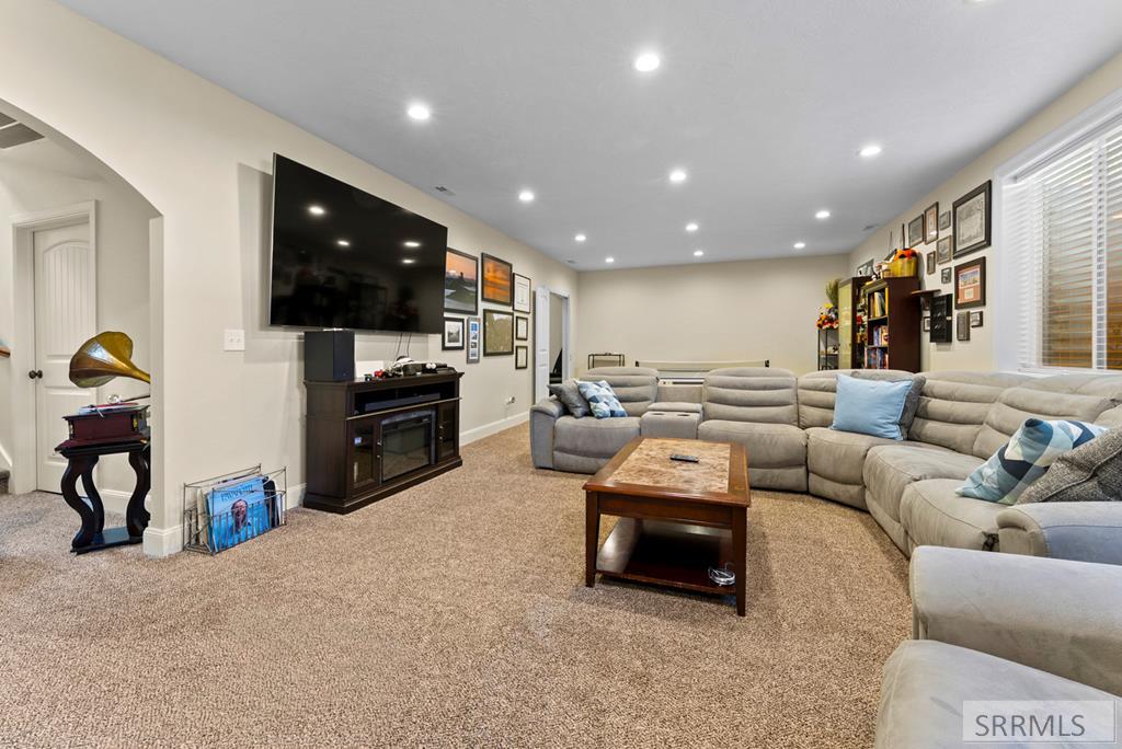 1854 Castelli Drive Property Photo 19