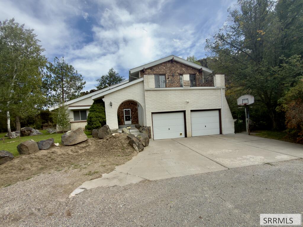 475 Rapid Creek Road Property Photo 1