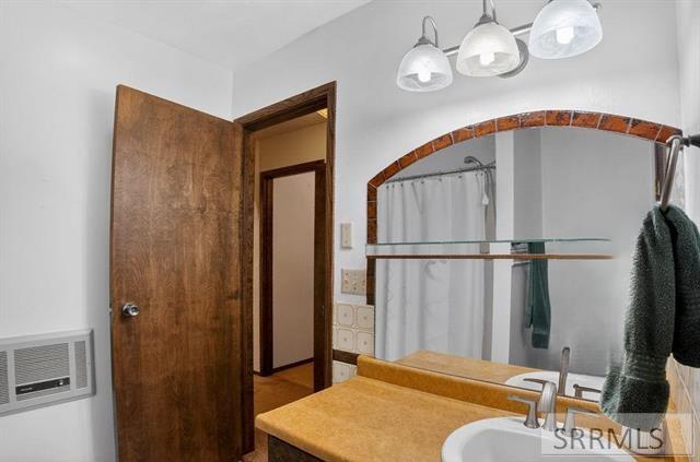 475 Rapid Creek Road Property Photo 9