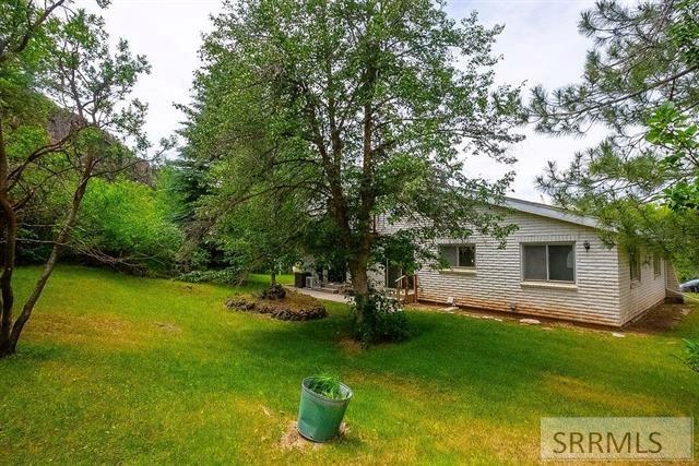 475 Rapid Creek Road Property Photo 27