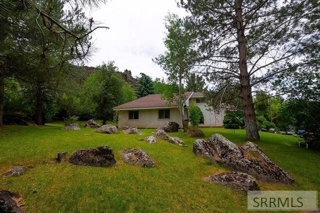 475 Rapid Creek Road Property Photo 30