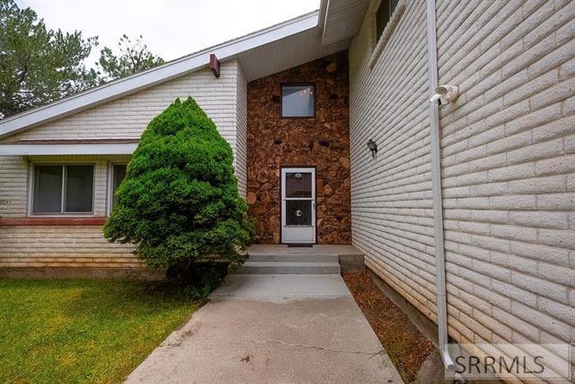 475 Rapid Creek Road Property Photo 39