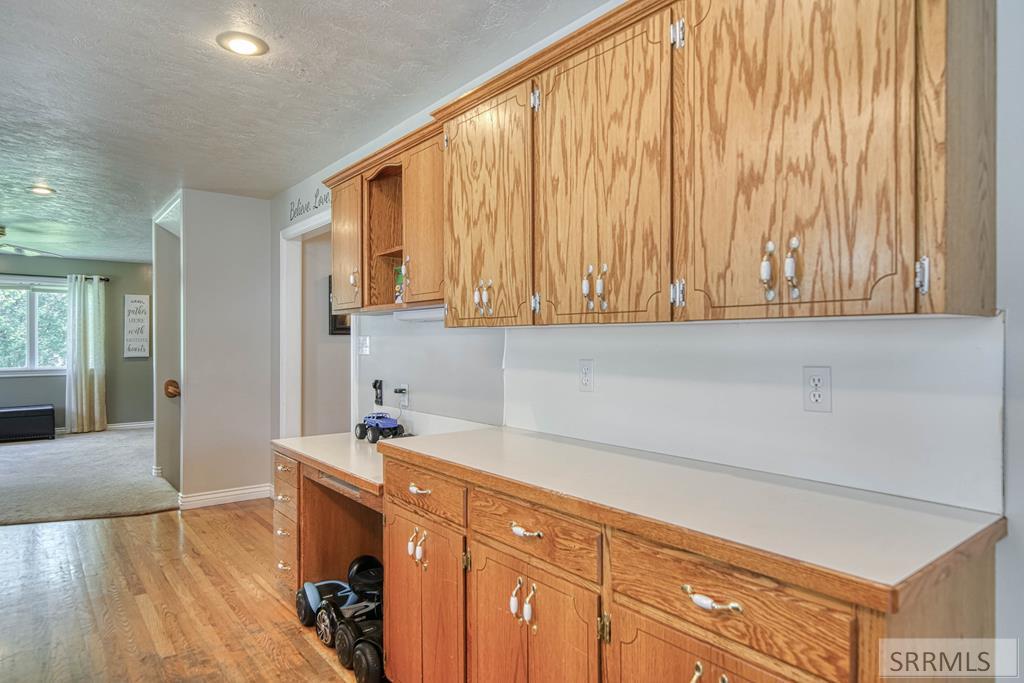 3973 E 460 N Property Photo 21