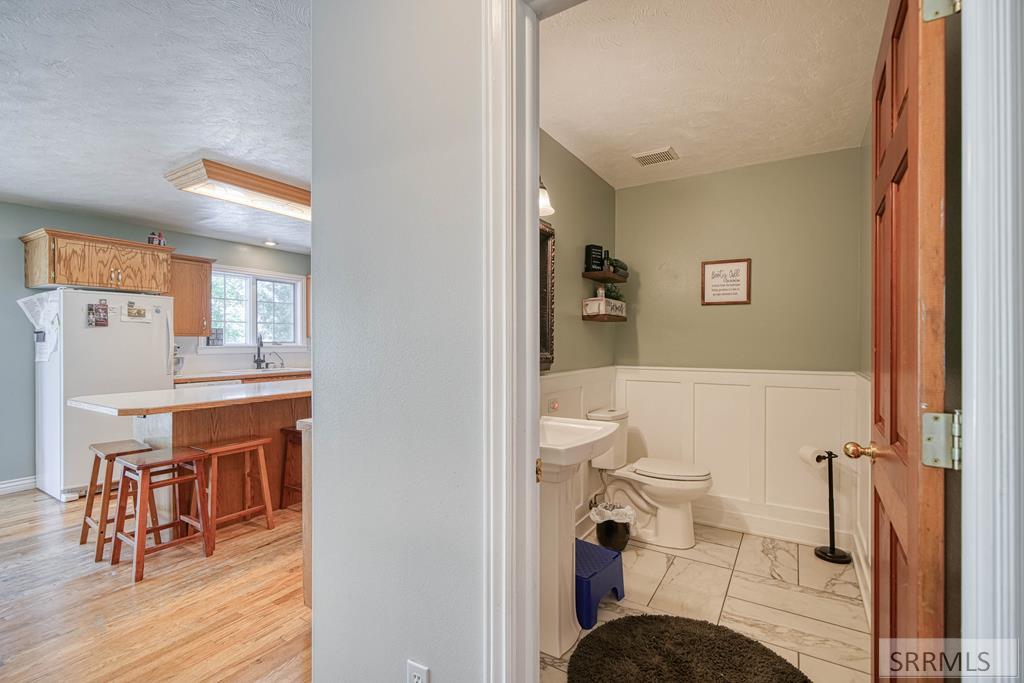 3973 E 460 N Property Photo 26