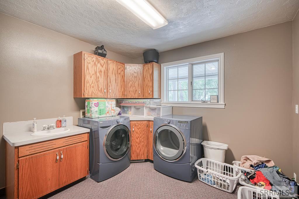 3973 E 460 N Property Photo 29