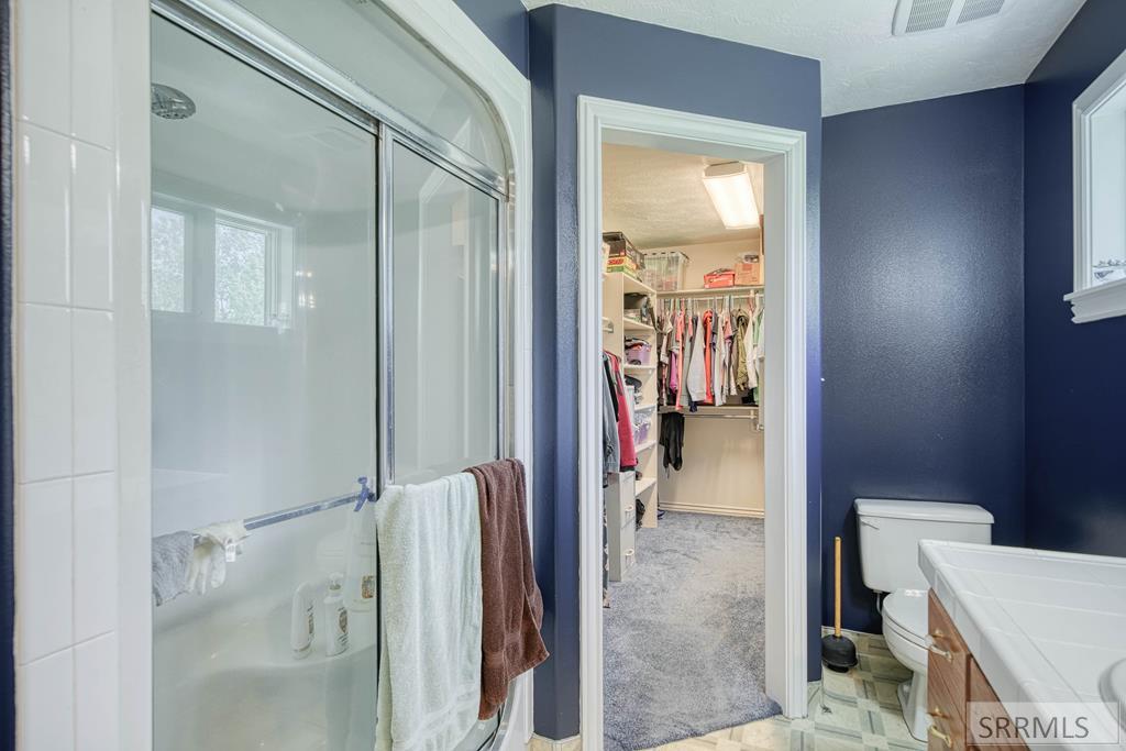 3973 E 460 N Property Photo 36