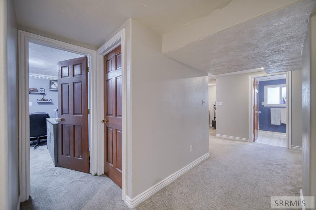 3973 E 460 N Property Photo 43