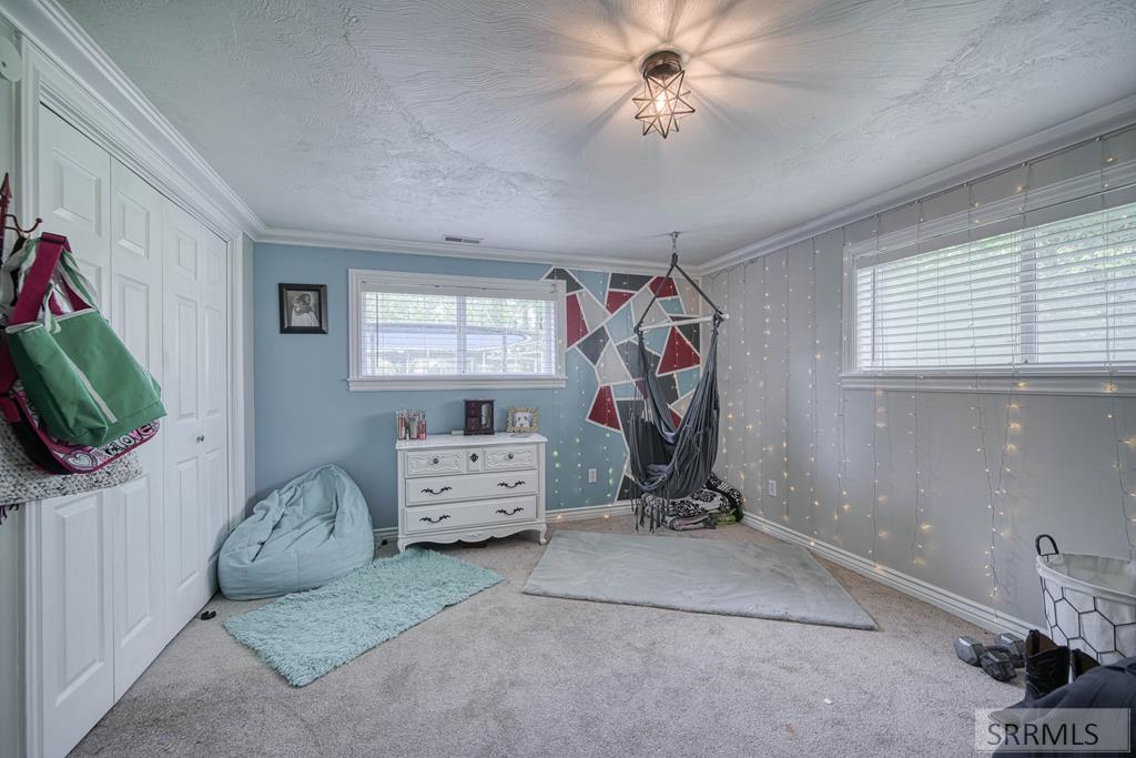 3973 E 460 N Property Photo 49